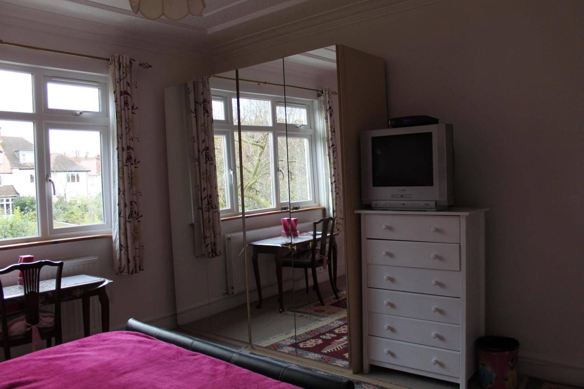 Saint Gabriel'S Road Guesthouse London Zimmer foto